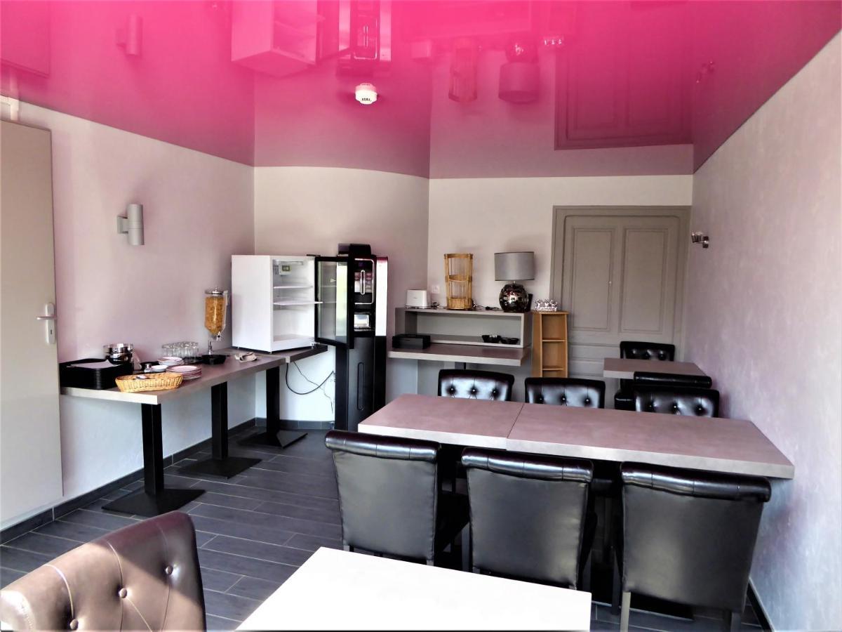Auberge De La Paillere Lavours Eksteriør bilde