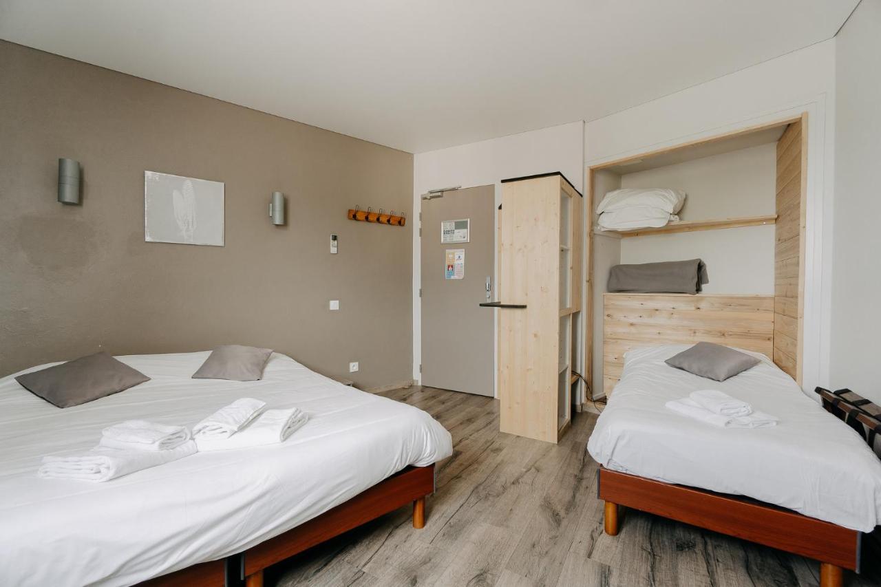 Auberge De La Paillere Lavours Eksteriør bilde