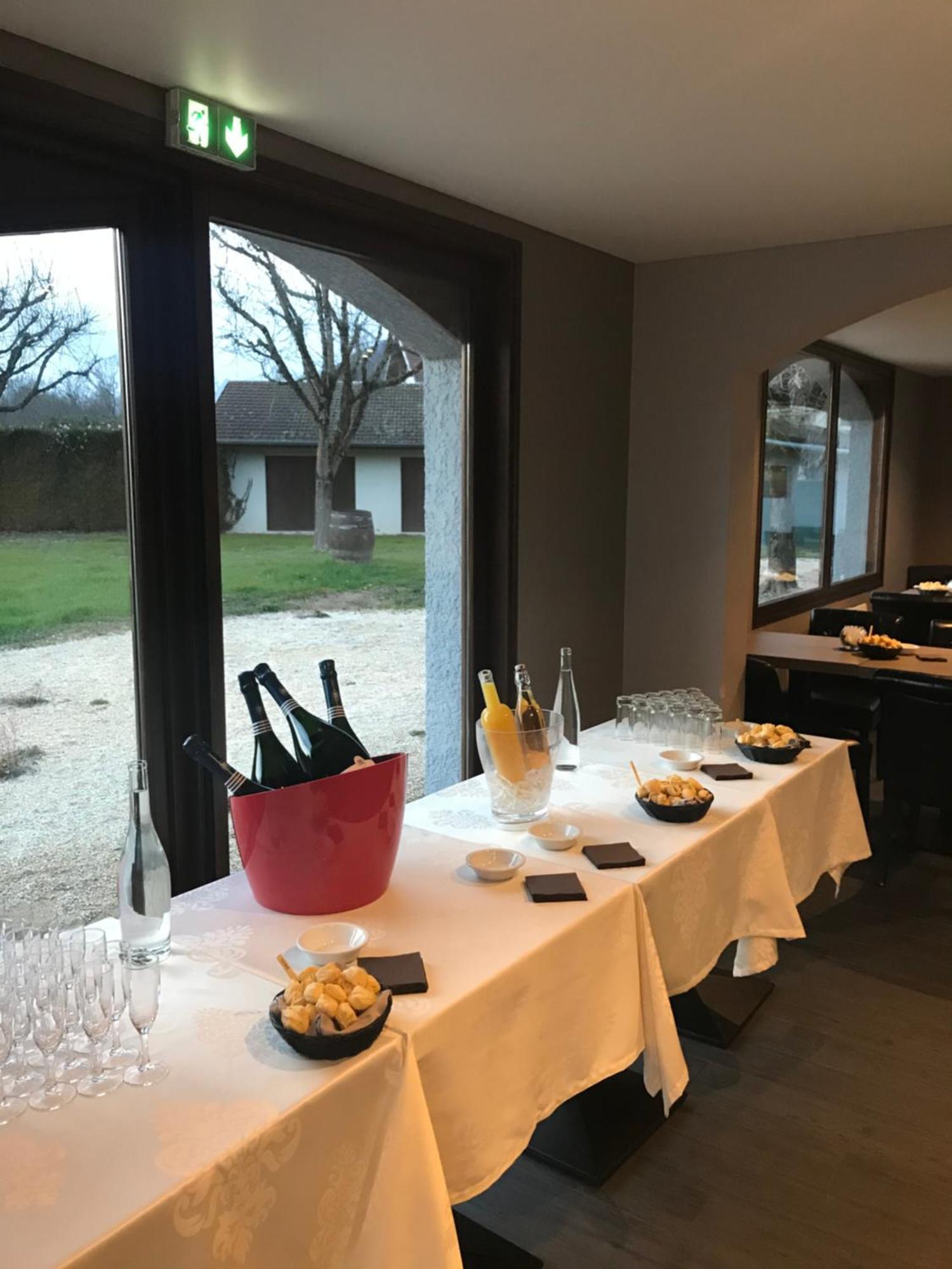 Auberge De La Paillere Lavours Eksteriør bilde